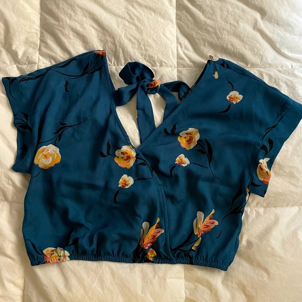 Tie back crop top